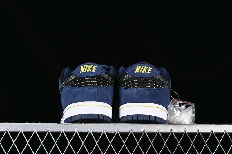All categories Nk SB Dunk series Nk SB Dunk Low low-top sneakers Nk SB Dunk Low Pro dark blue SB smashed backboard fashion casual sneakers 304292-408